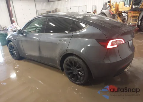 2020 Tesla Model Y Long Range Dual Motor All-Wheel Drive from USA, damaged, VIN 5YJYGDEE0LF014304